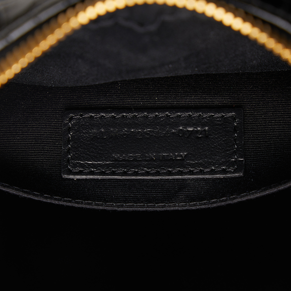 Pre-Loved Saint Laurent Medium Croc Embossed Patent Camera Bag - Picture 7 of 10